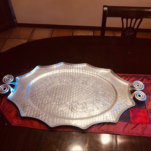 MID CENTURY MODERN ANTIQUE ALUMINUM SERVING TRAY - Picture 9 of 12